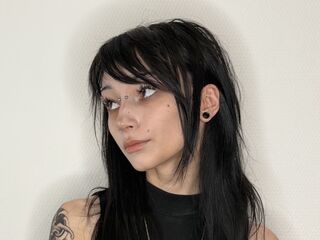 IzettaBishel