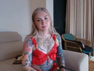 Tattoobbgirl