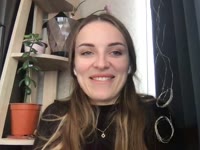 I am a sensual young girl
I have large, charming black lips, accurate eyebrows and bright green eyes with a mischievous, charming look.