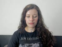 hi i am a horny young woman that like to have fun and try new things out wanna try me out?