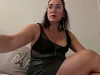 Sexy and elegant woman who will appreciate your conversation and your gentlemanly company.