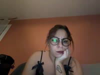 Minette du sud une (sexy infirmière) est là pour vous divertir , timide mais coquine