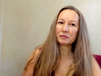 I am romantic person and like to dream about my perfect date. Hope you wanna join me in the lonely evening to share some moments together.
ps I love to dance