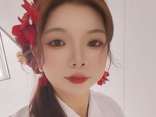topless camgirl AnnaSuke