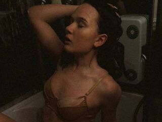 camgirl webcam DavinaHislip