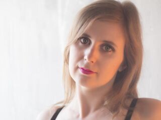 adult webcam chat ErikaDoyle