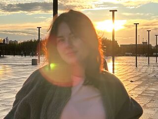 girl topless LisbethSzoc