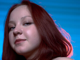 hot strip tease webcam MaisieMundhenk