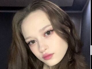 naked girl with webcam ShariCasbeer