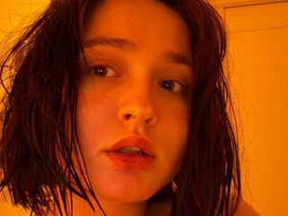 sex webcam chatroom SudieBattista