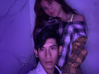 adult web cam chat aliiAndRick