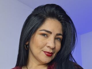 sex slave cam AlexiaSilver