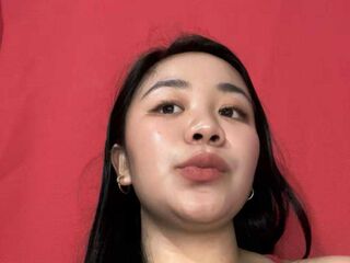 golden shower live cam HannahVinson