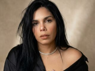 bizarre fetish livecam KamiThomas