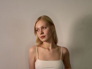 voyeur webcam AishaNaeher