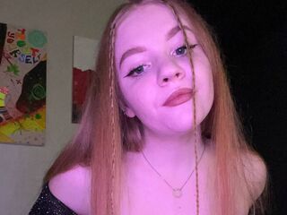 beautiful camgirl AliceSmithen