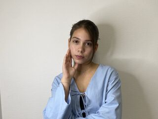 adult cam sex AlishiaCowlin