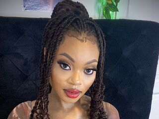 chat room livesex AmaAmivie