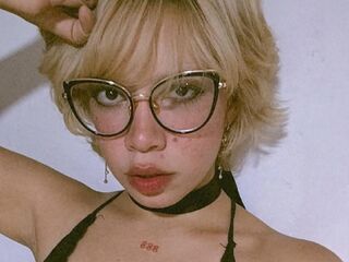 kinky webcam video AmelieMari