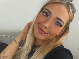 beautiful girl webcam AmyNoe