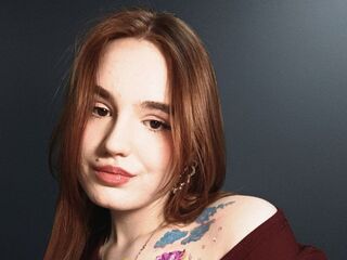 beautiful webcamgirl AmyRass