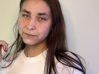 naughty camwhore AngelaDefelice