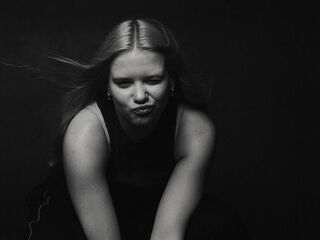 adult chat AngellaMaulin
