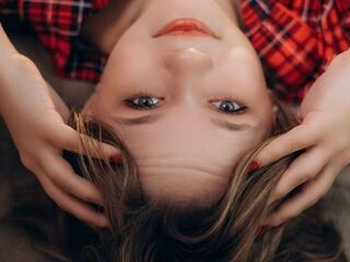 hot cam girl masturbating with vibrator AnnAmour