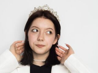 girl chat room ArielleTewell