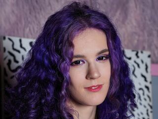 naughty camgirl masturbating with vibrator AuraLana