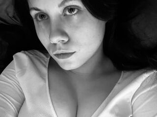 fingering girl webcam  BelaWink