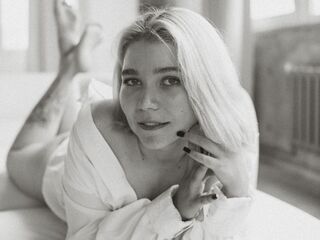 live strip tease show BreanaAlosta