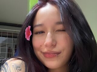 topless girl CamiLewit
