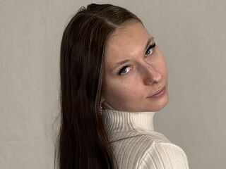 live webcam performer ChelsieKirchberg