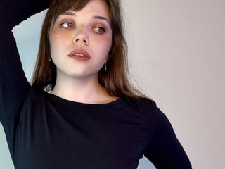 hot sex cam ChrissyHolgerson