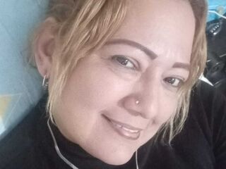 cam show ClauDaniels