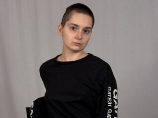 camgirl masturbating with sex toy CrissyDevera