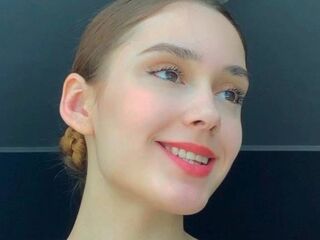 jasmin nude chatroom DeannePlecker