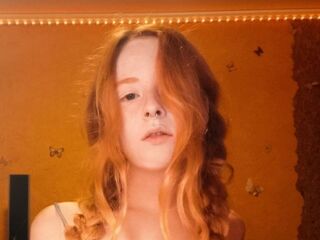 sexy webcamgirl picture DeliaLashbrook