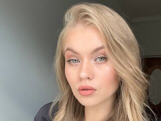 anal sex cam ElaraBrooks