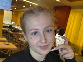 jasmin porn cam EmelinaKrider