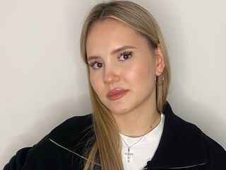 hot cam girl EmeritaParra