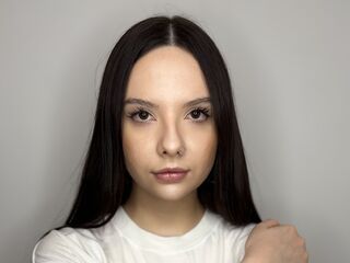 free live cam EmikoTriana