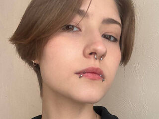 jasmin video chat EssieAcheampong