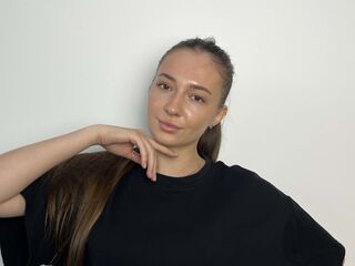 naked girl with webcam masturbating EthaGuitreau