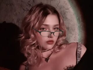 fingering girl webcam  GlynisLathon