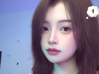 masturbating webcam girl HedyIvy