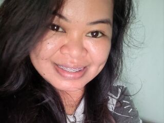 cam girl chatroom JeralynSantos