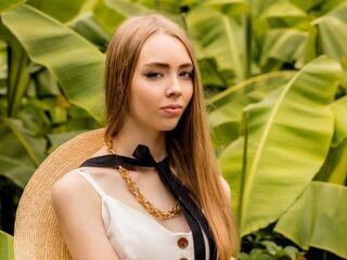 mastubating web cam girl JettieMecca