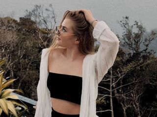hot cam girl masturbating with sextoy JolineSchiefen